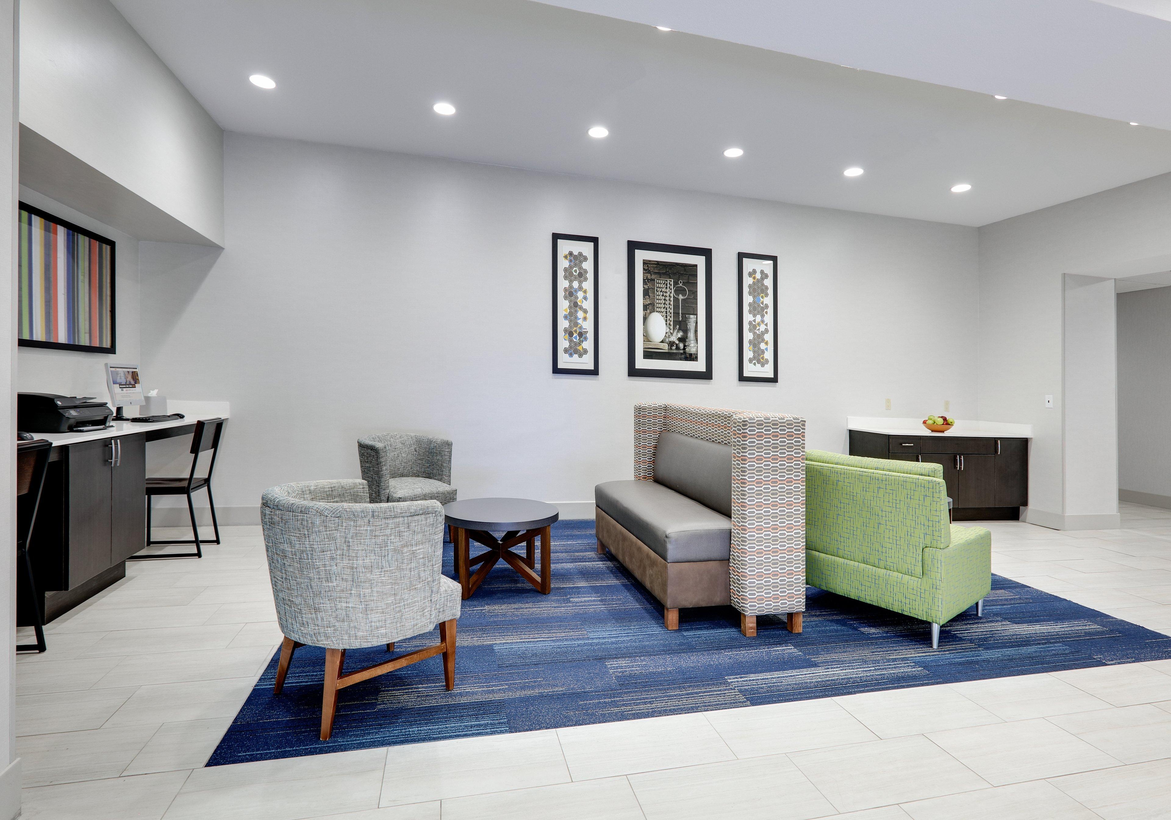 Holiday Inn Express Hotel & Suites Cleburne By Ihg Exterior foto